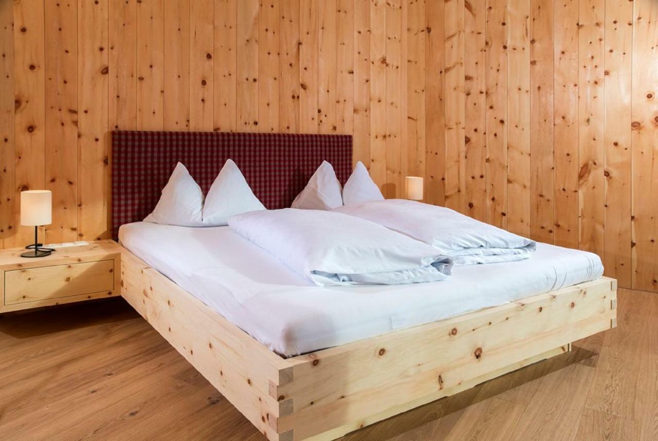 Hotel Schoenblick سيستو المظهر الخارجي الصورة
