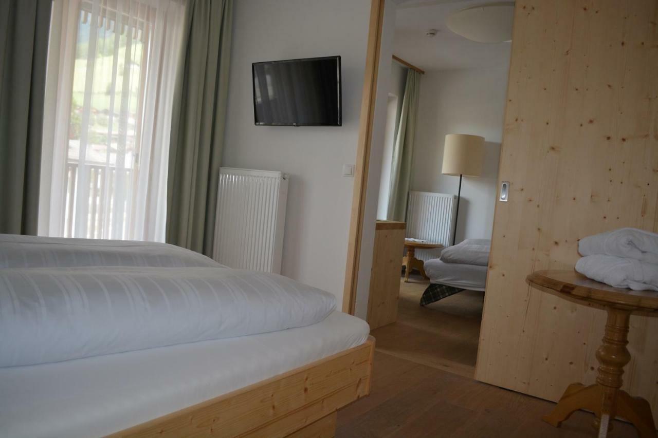 Hotel Schoenblick سيستو المظهر الخارجي الصورة